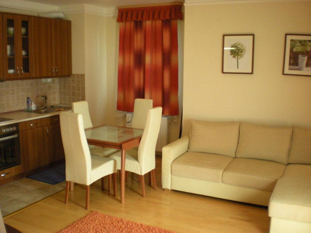 Apartman Golf Lux Bük 部屋 写真